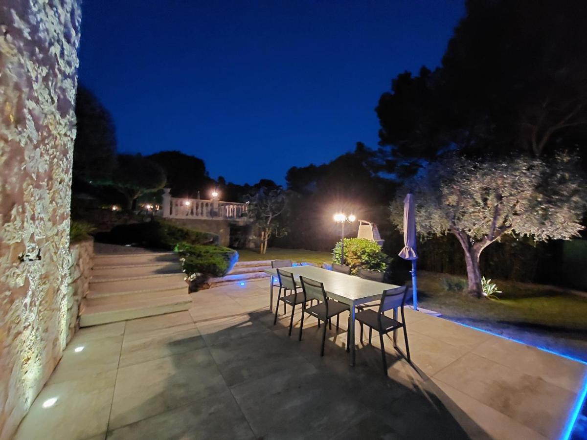 Gite Les Pins Climatise Piscine Chauffee Jardin Peymeinade Luaran gambar